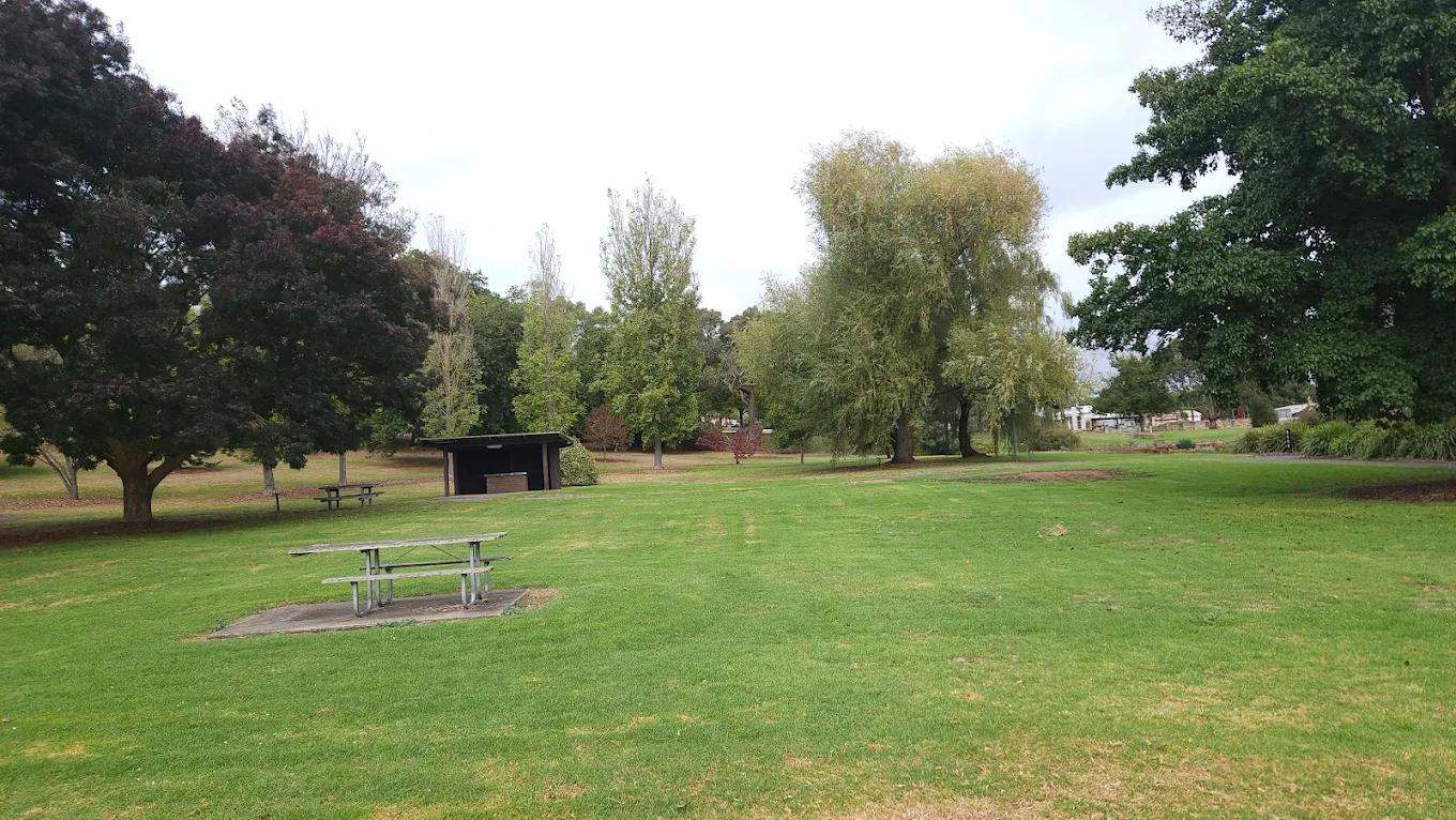 Penshurst Caravan Park